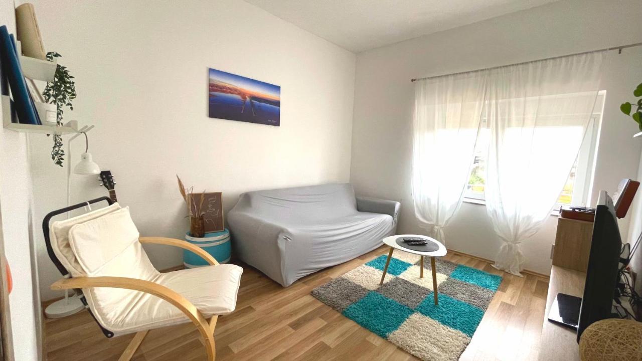 Apartamento Rojena Vala - Neretva Komin  Exterior foto